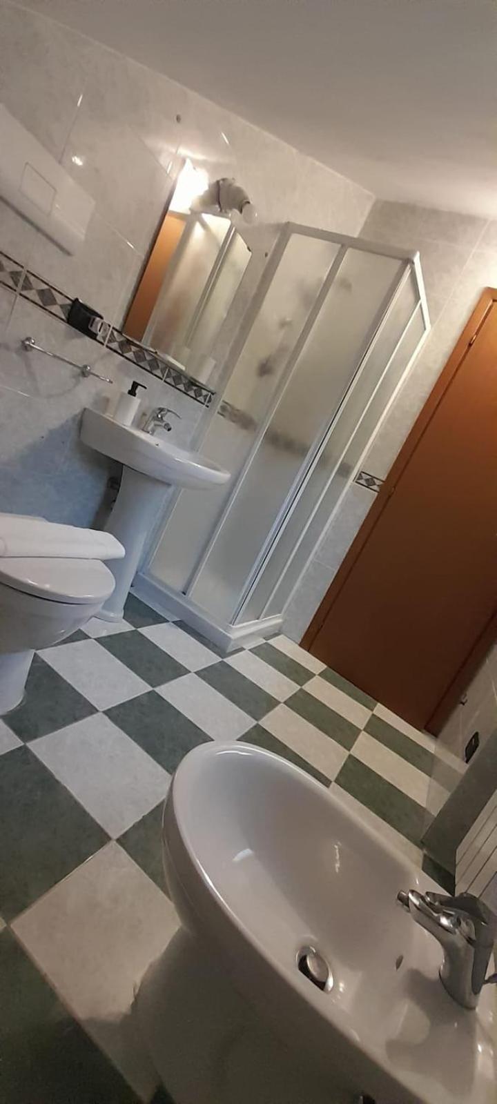 Casa Mamus Apartment Pescara Bagian luar foto