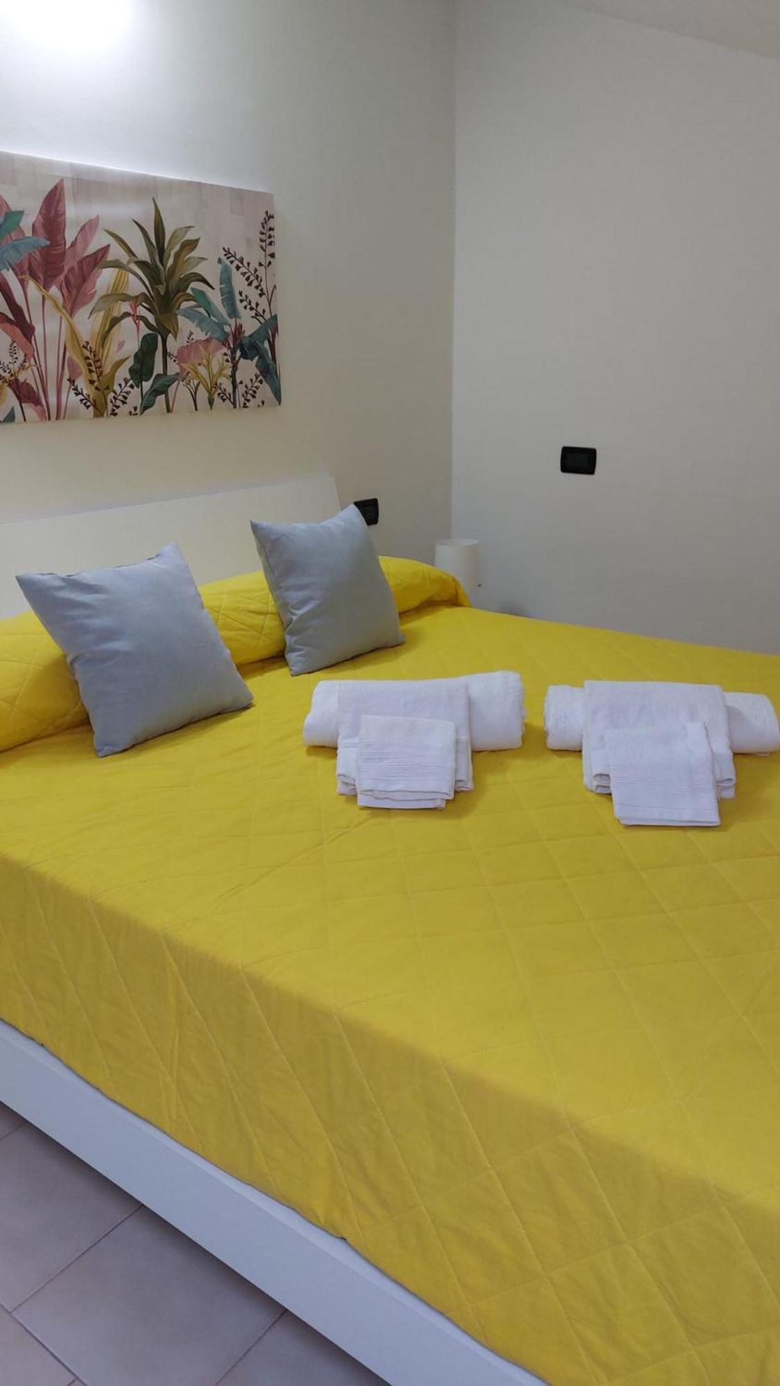 Casa Mamus Apartment Pescara Bagian luar foto